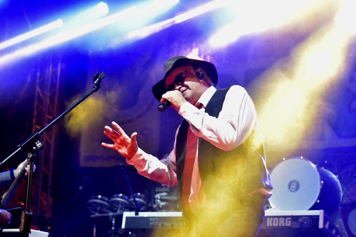 TrutnOFF přinesl do Brna spikleneckou atmosféru, zahráli Michal Prokop, Pražský výběr i Visací zámek