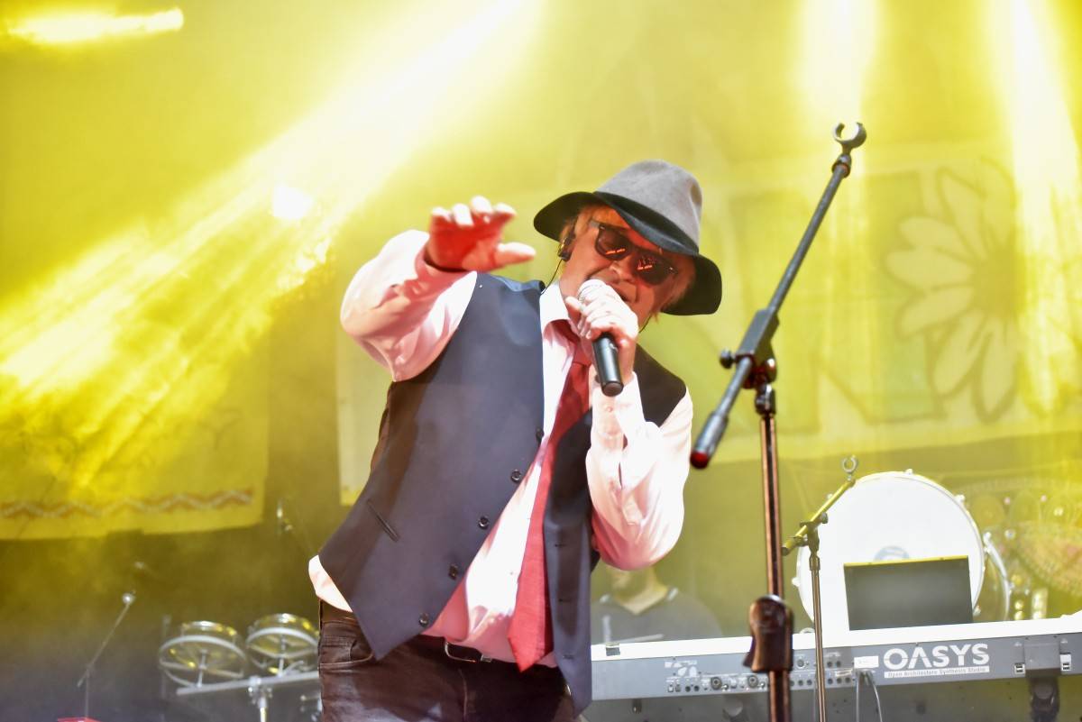 TrutnOFF přinesl do Brna spikleneckou atmosféru, zahráli Michal Prokop, Pražský výběr i Visací zámek