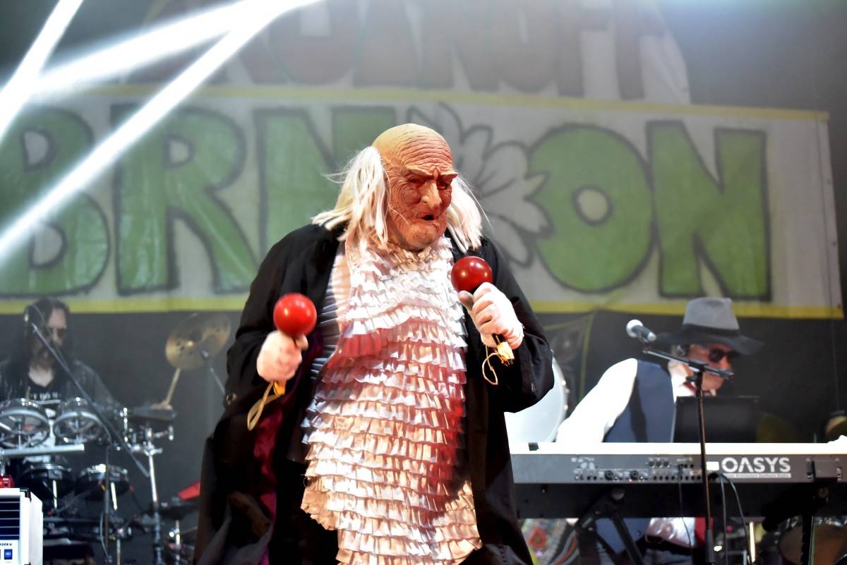 TrutnOFF přinesl do Brna spikleneckou atmosféru, zahráli Michal Prokop, Pražský výběr i Visací zámek