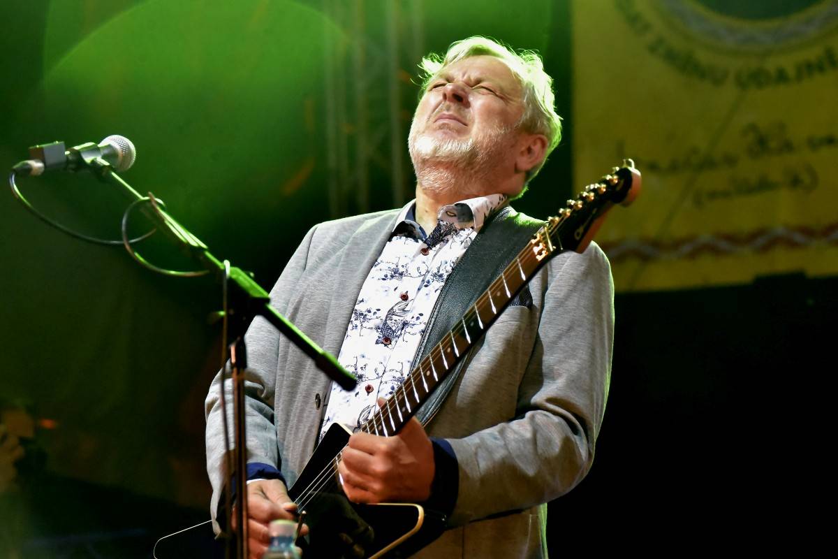 TrutnOFF přinesl do Brna spikleneckou atmosféru, zahráli Michal Prokop, Pražský výběr i Visací zámek