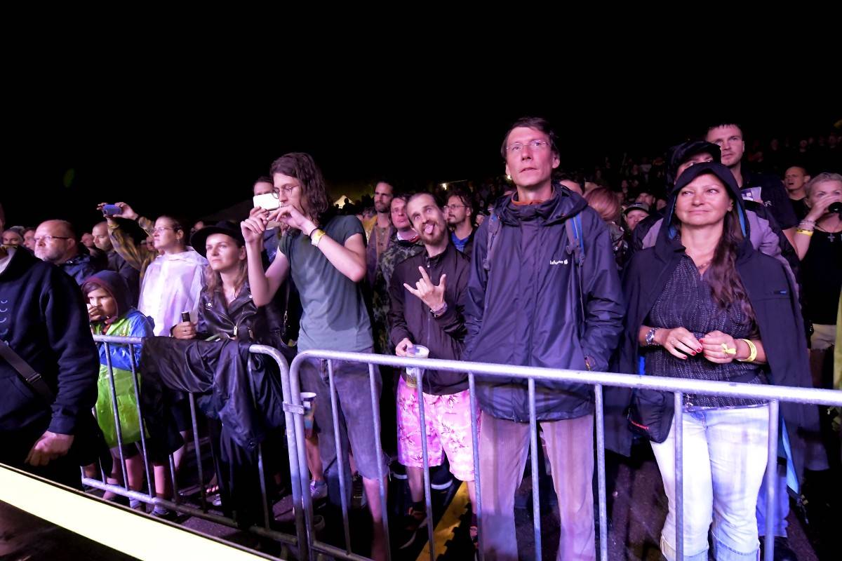 TrutnOFF přinesl do Brna spikleneckou atmosféru, zahráli Michal Prokop, Pražský výběr i Visací zámek