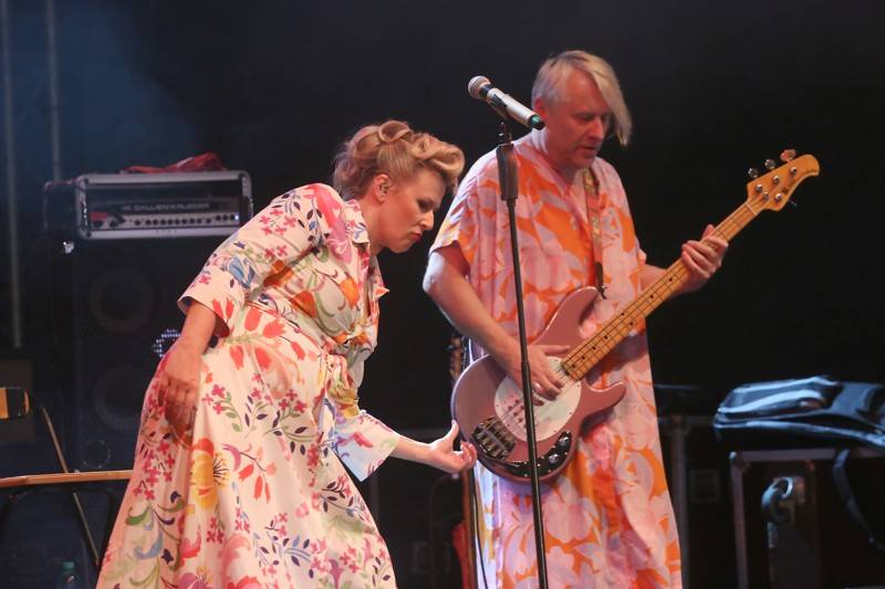 J.A.R. a Monkey Business skotačili na brněnském výstavišti, groovy rytmy a vtipem nešetřili 