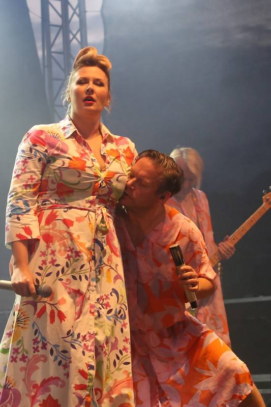 J.A.R. a Monkey Business skotačili na brněnském výstavišti, groovy rytmy a vtipem nešetřili 