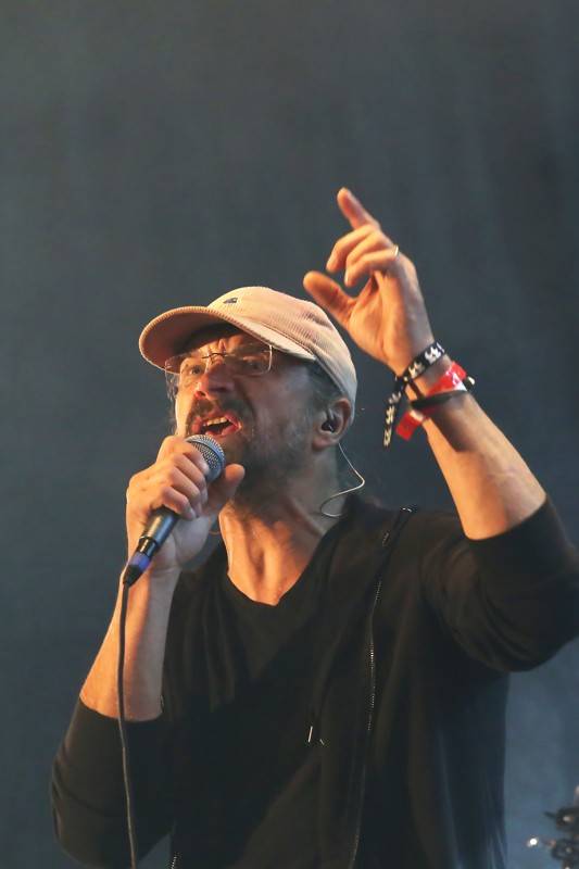 J.A.R. a Monkey Business skotačili na brněnském výstavišti, groovy rytmy a vtipem nešetřili 