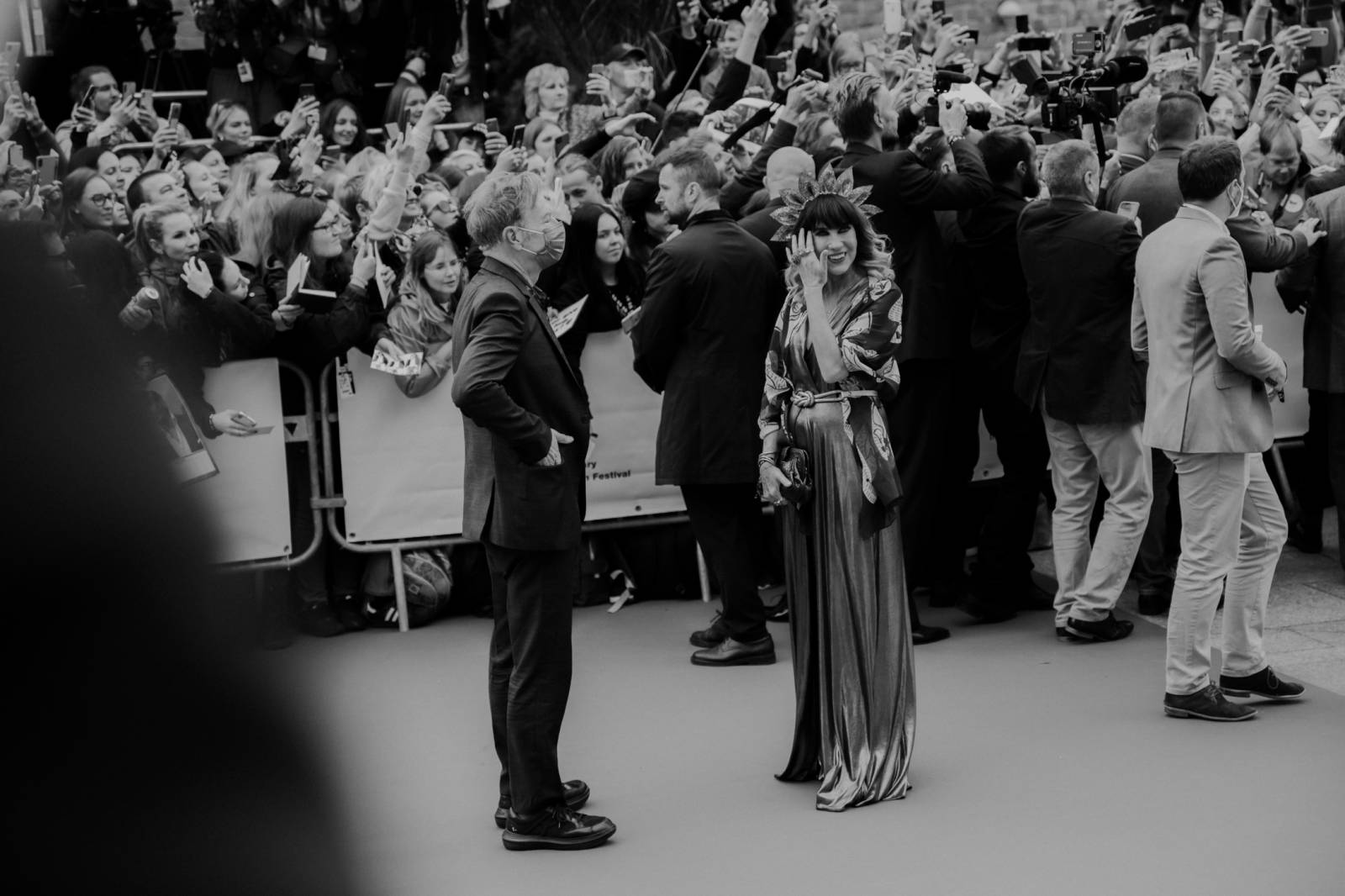 Johnny Depp potěšil fanoušky na KVIFF, v Karlových Varech uvedl film Hrnec zlaťáků