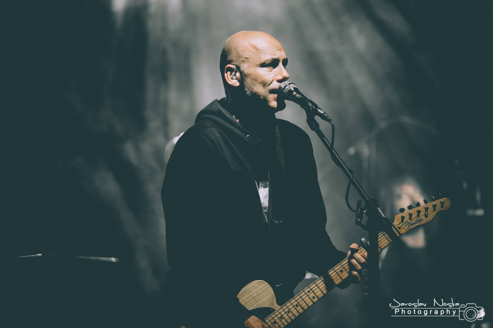 Chinaski na trutnovském Bojišti nezastavilo ani deštivě počasí