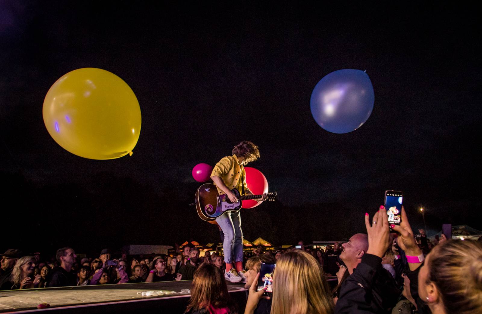 Kryštof rozehráli svou show na ostrově v Holýšově, přivezli s sebou Kateřinu Marii Tichou