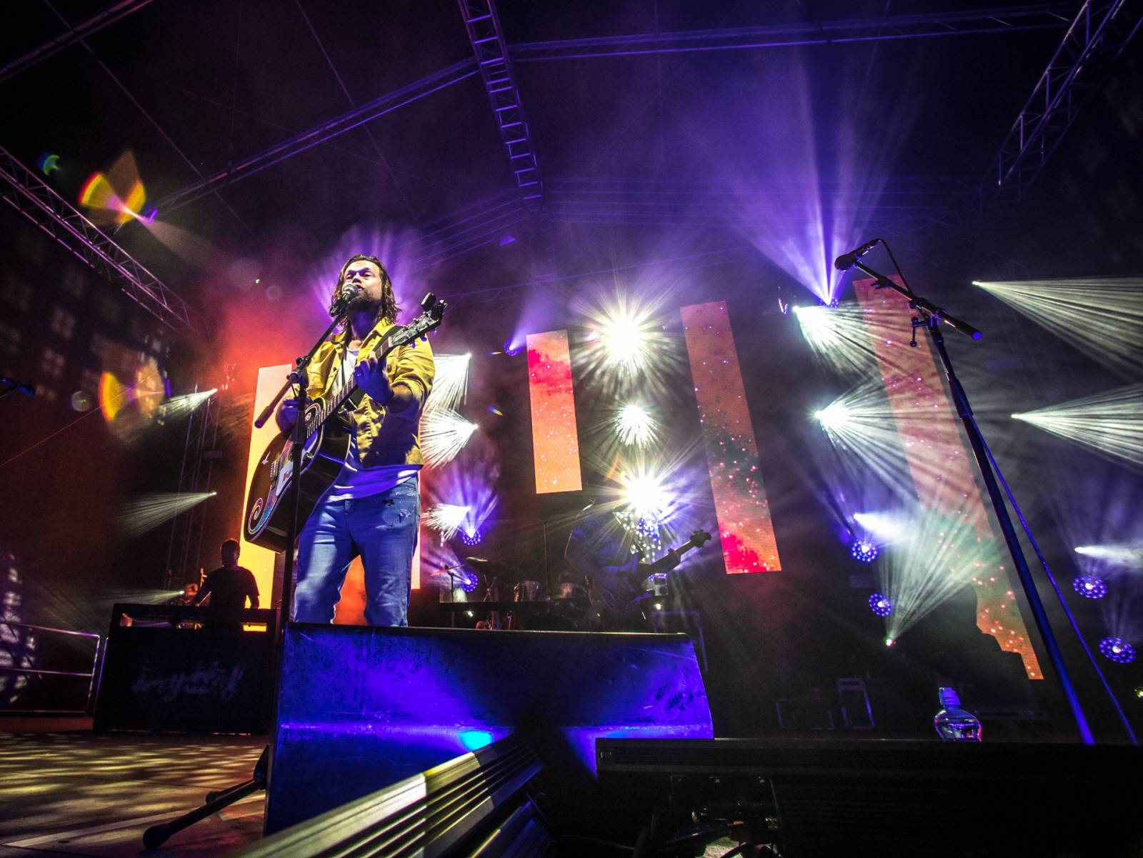 Kryštof rozehráli svou show na ostrově v Holýšově, přivezli s sebou Kateřinu Marii Tichou