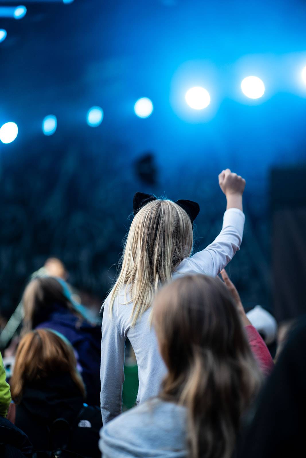 Tomáš Klus rozezpíval Ledárny Braník, na pódium si pozval manželku Tamaru