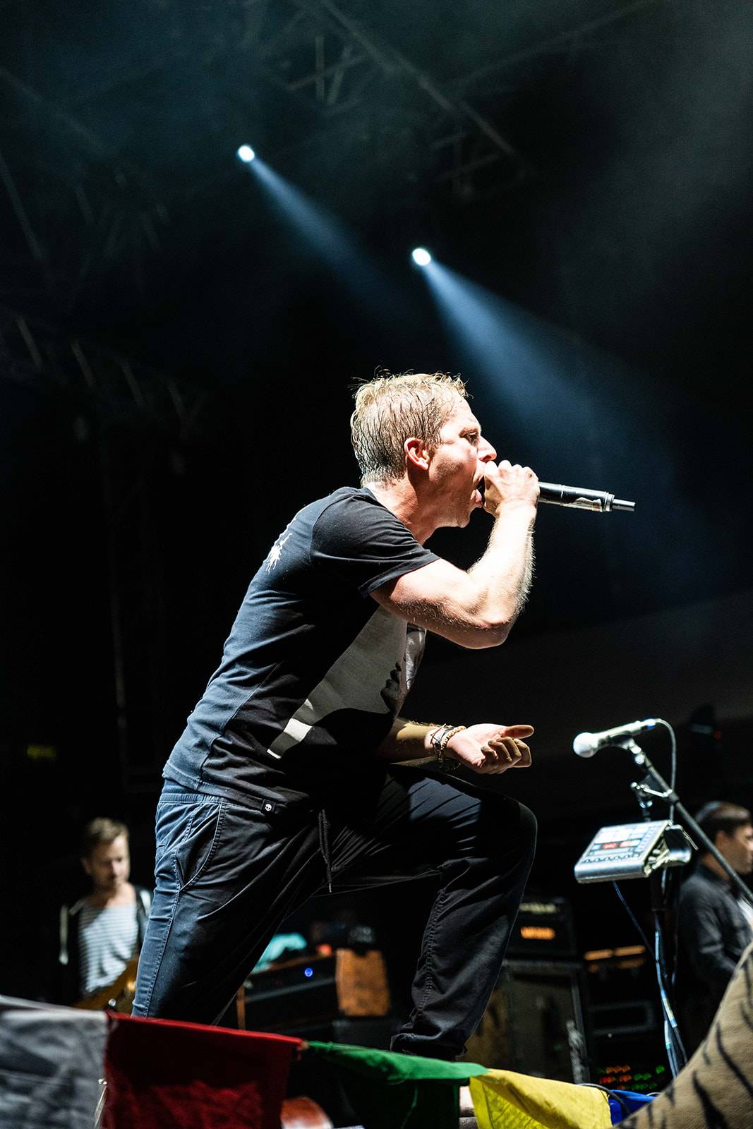 Tomáš Klus rozezpíval Ledárny Braník, na pódium si pozval manželku Tamaru