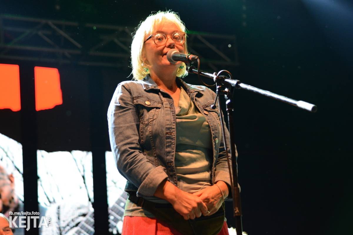 Páteční oslava Tří sester byla plná nejen punkových legend, zahráli Visací zámek, Ivan Mládek i Plexis