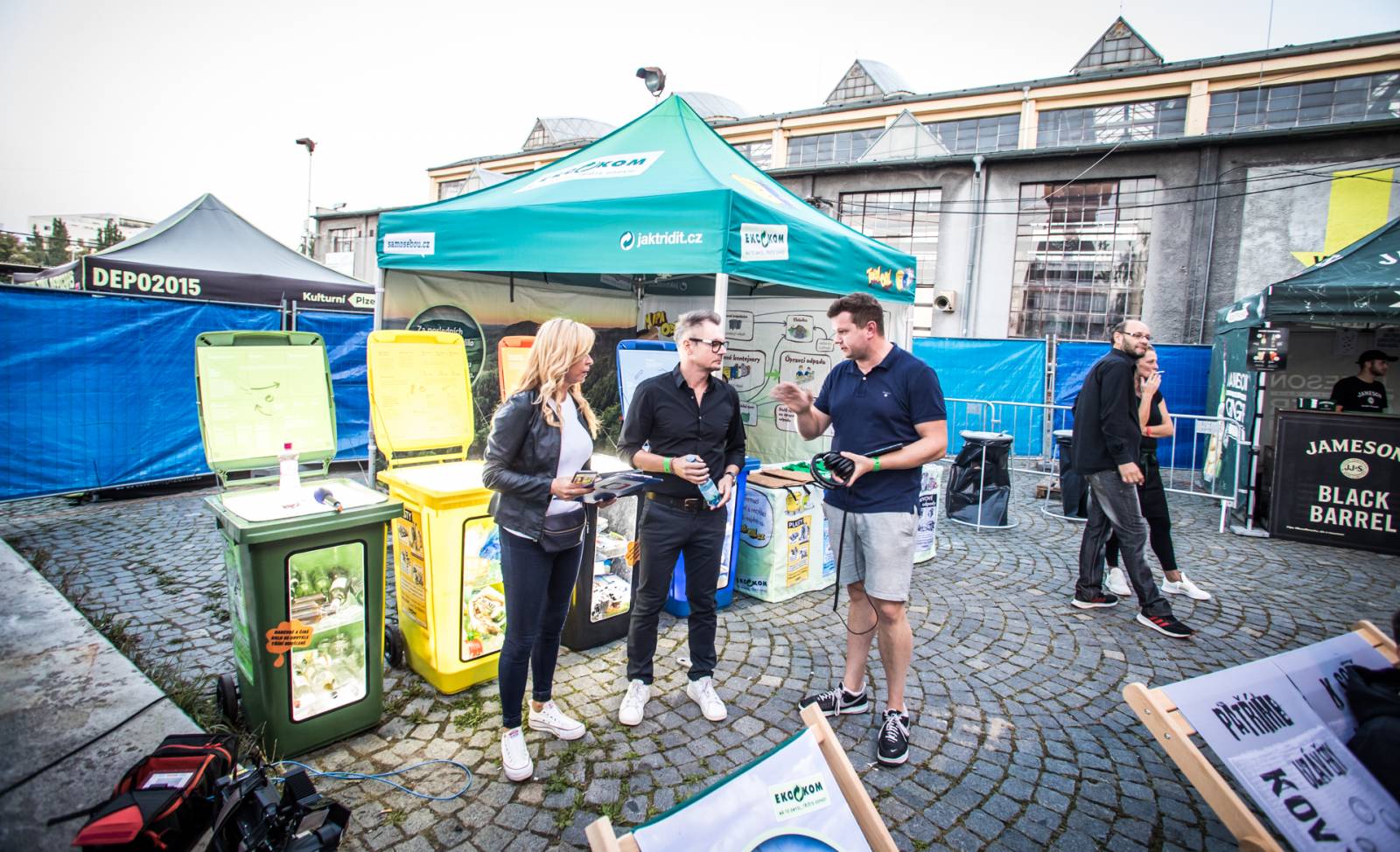 Dva Žebříky v jednom přinesly jedinečnou atmosféru. Marek Ztracený, Tomáš Klus a další byli fanouškům na dosah