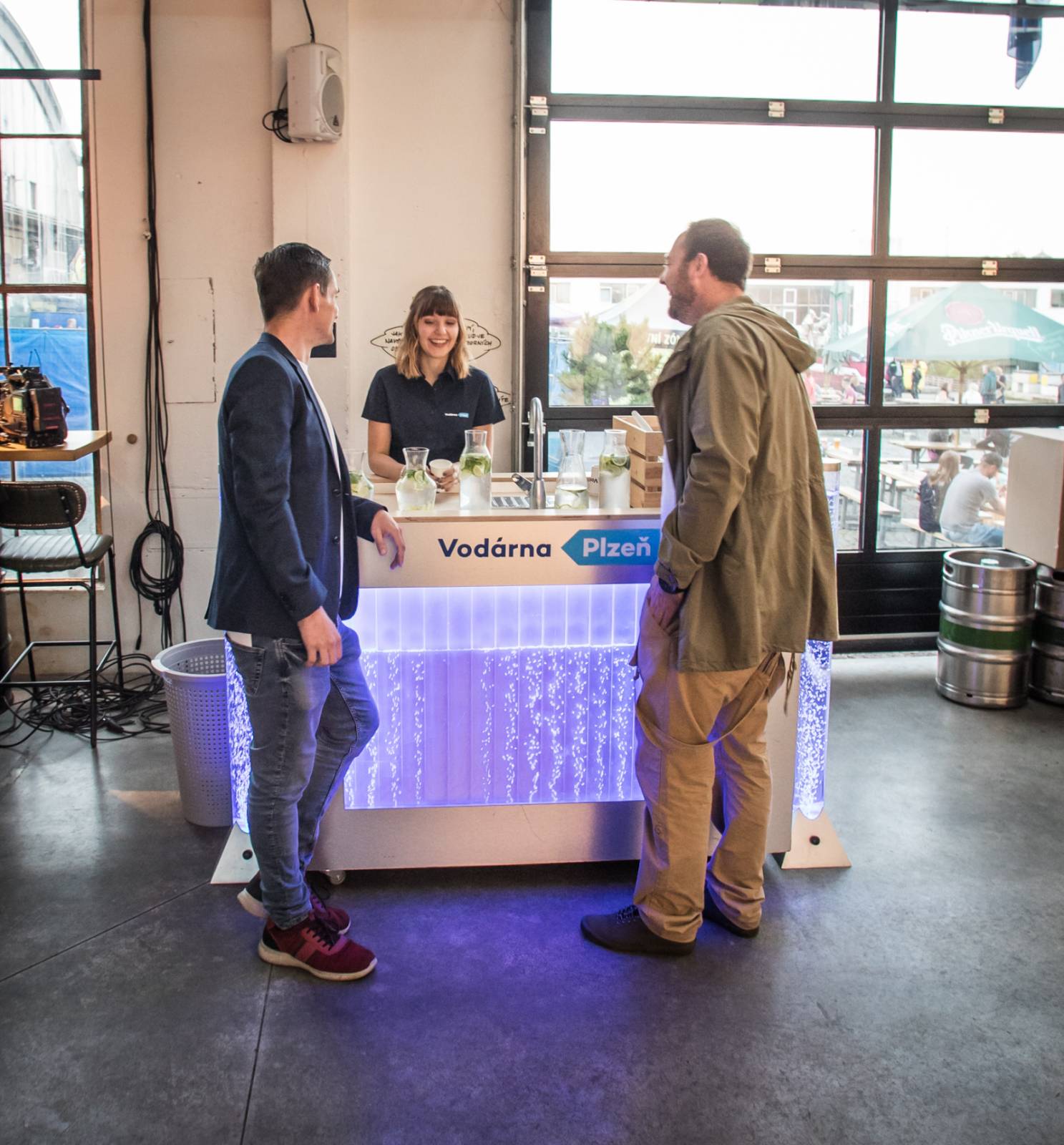 Dva Žebříky v jednom přinesly jedinečnou atmosféru. Marek Ztracený, Tomáš Klus a další byli fanouškům na dosah