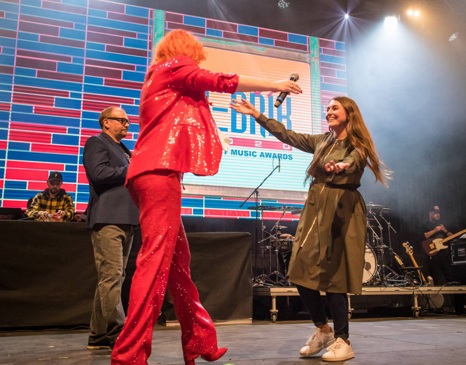 Dva Žebříky v jednom přinesly jedinečnou atmosféru. Marek Ztracený, Tomáš Klus a další byli fanouškům na dosah