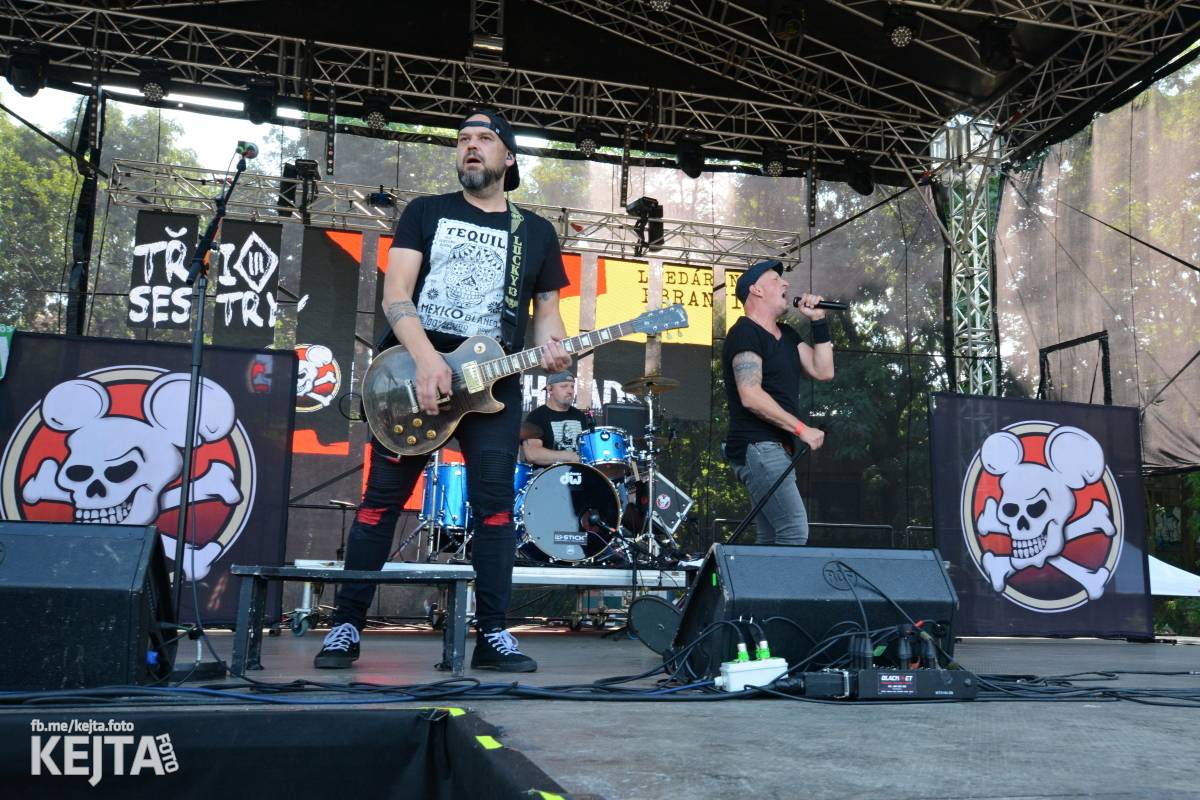 Festival Tří sester v Braníku zakončili koncerty Trautenberk, E!E nebo De Bill Heads