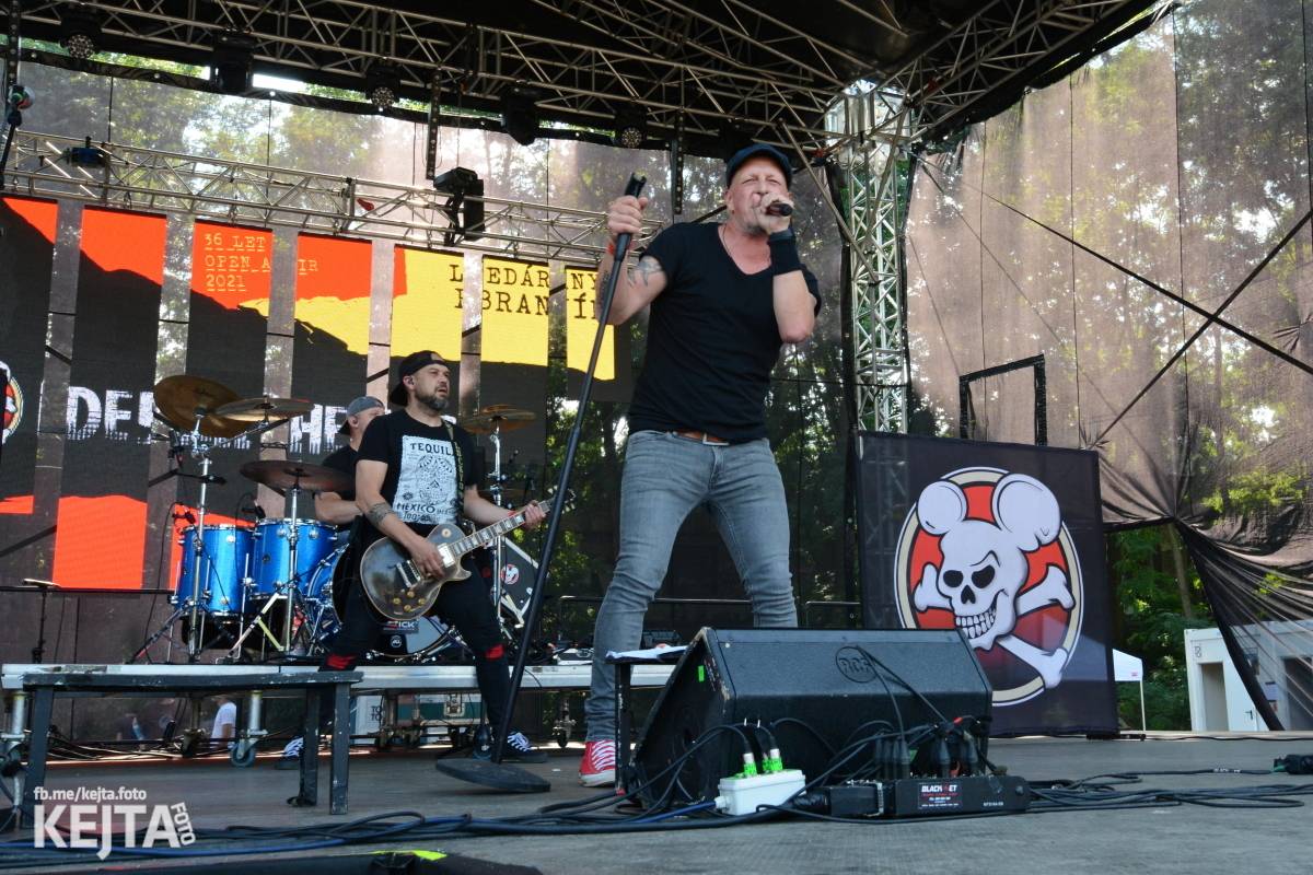 Festival Tří sester v Braníku zakončili koncerty Trautenberk, E!E nebo De Bill Heads