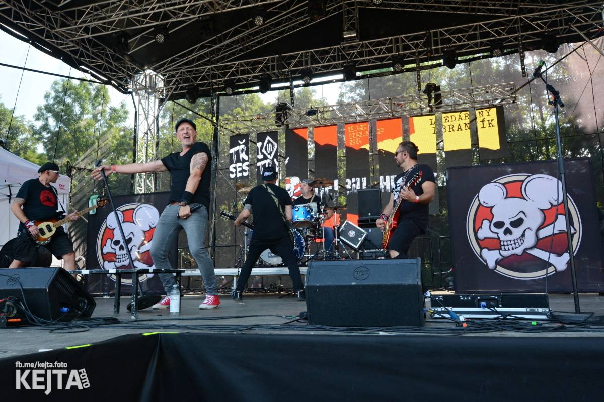 Festival Tří sester v Braníku zakončili koncerty Trautenberk, E!E nebo De Bill Heads