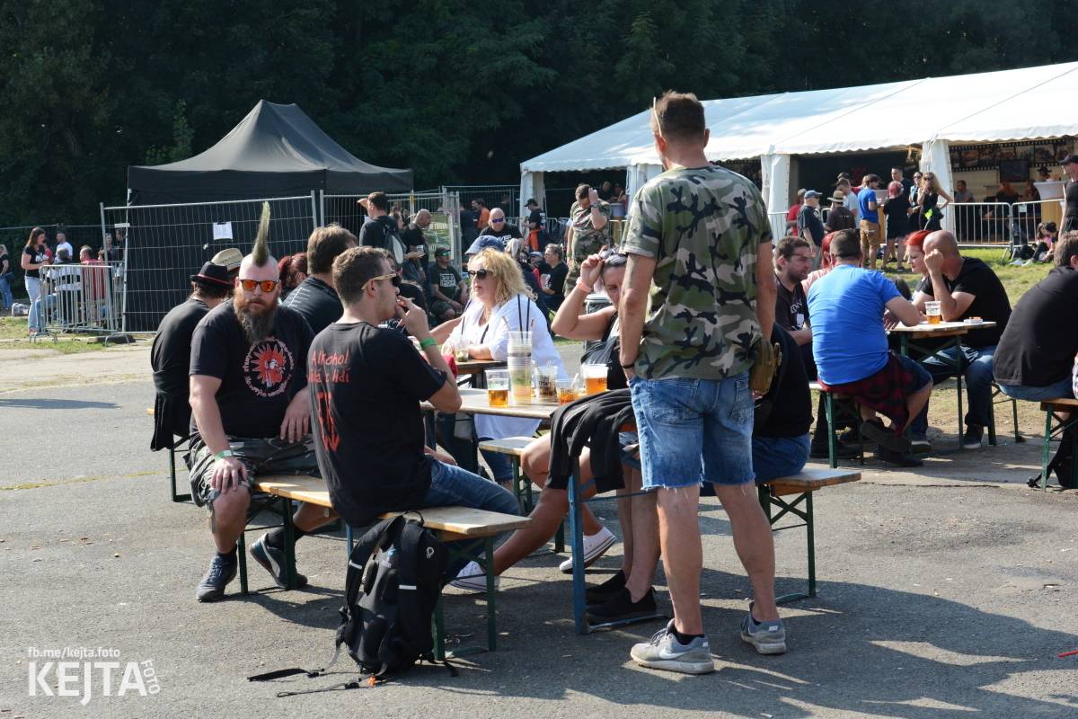 Festival Tří sester v Braníku zakončili koncerty Trautenberk, E!E nebo De Bill Heads