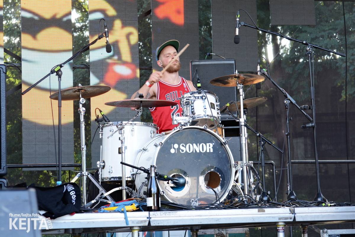 Festival Tří sester v Braníku zakončili koncerty Trautenberk, E!E nebo De Bill Heads