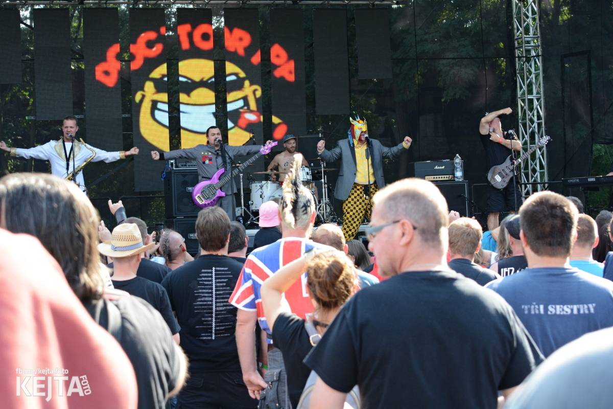 Festival Tří sester v Braníku zakončili koncerty Trautenberk, E!E nebo De Bill Heads