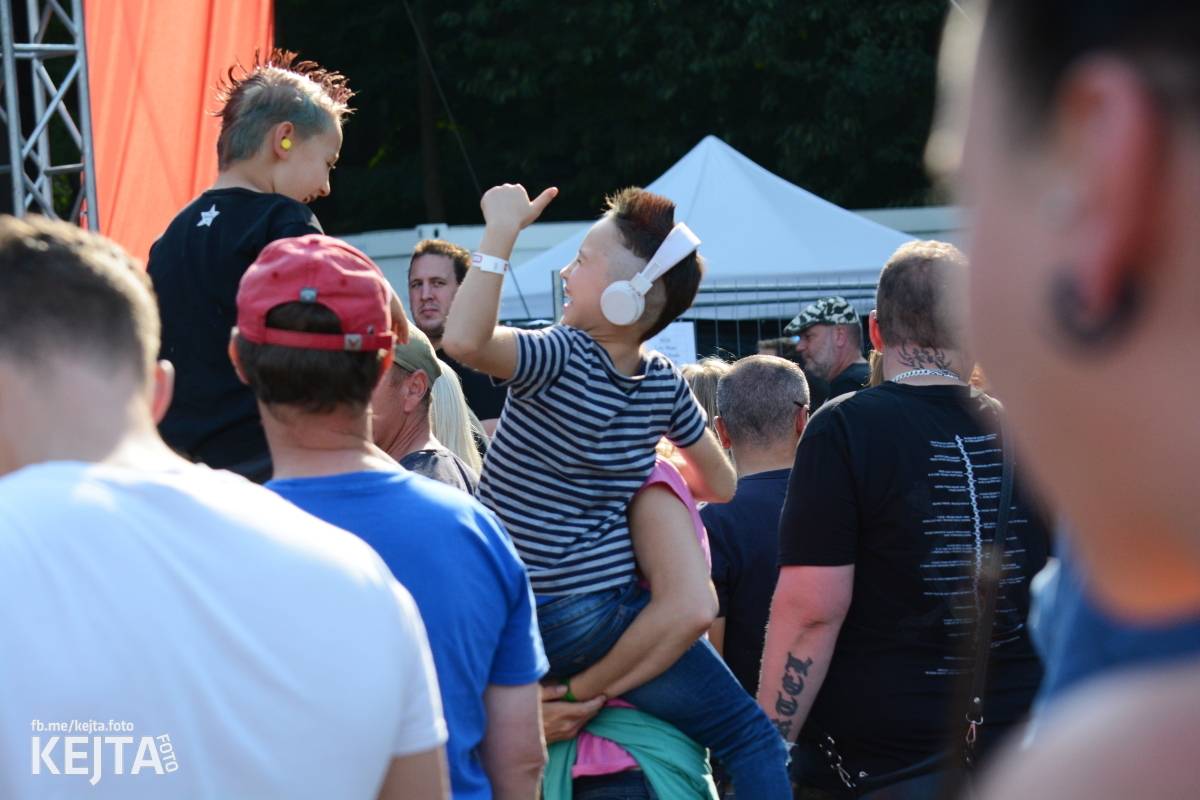 Festival Tří sester v Braníku zakončili koncerty Trautenberk, E!E nebo De Bill Heads