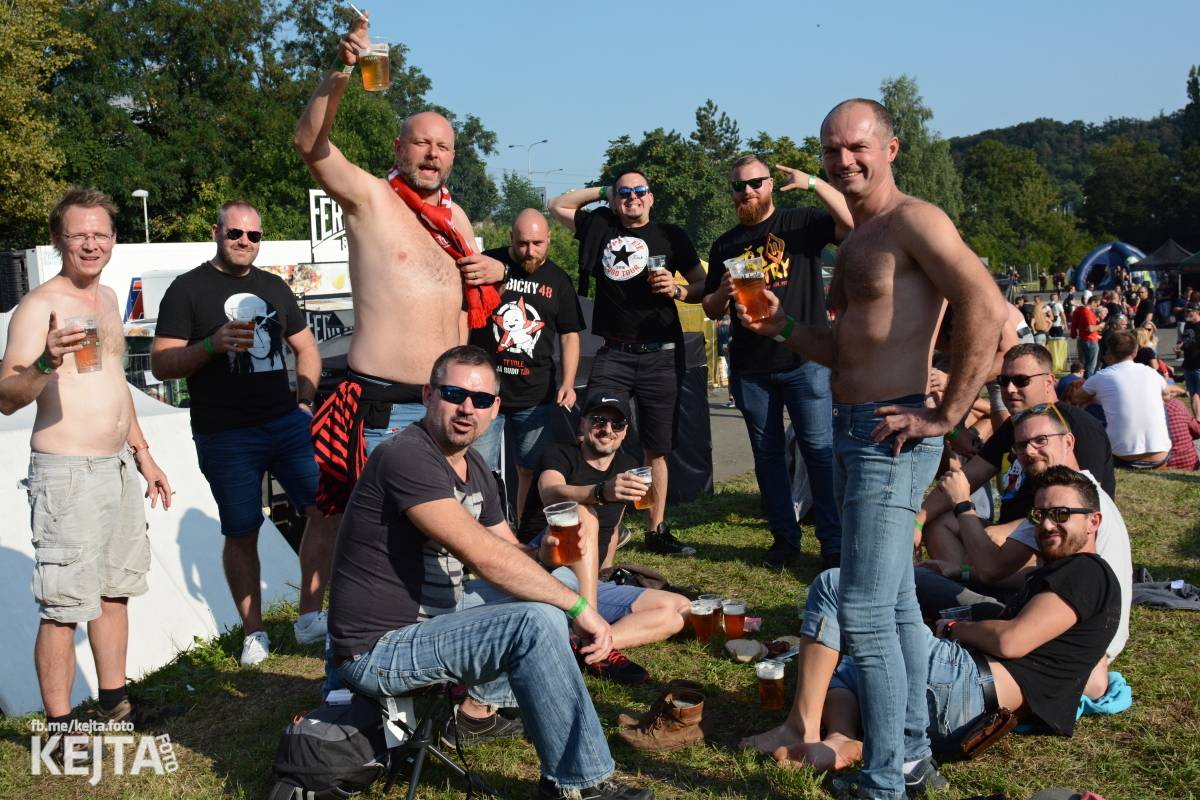 Festival Tří sester v Braníku zakončili koncerty Trautenberk, E!E nebo De Bill Heads