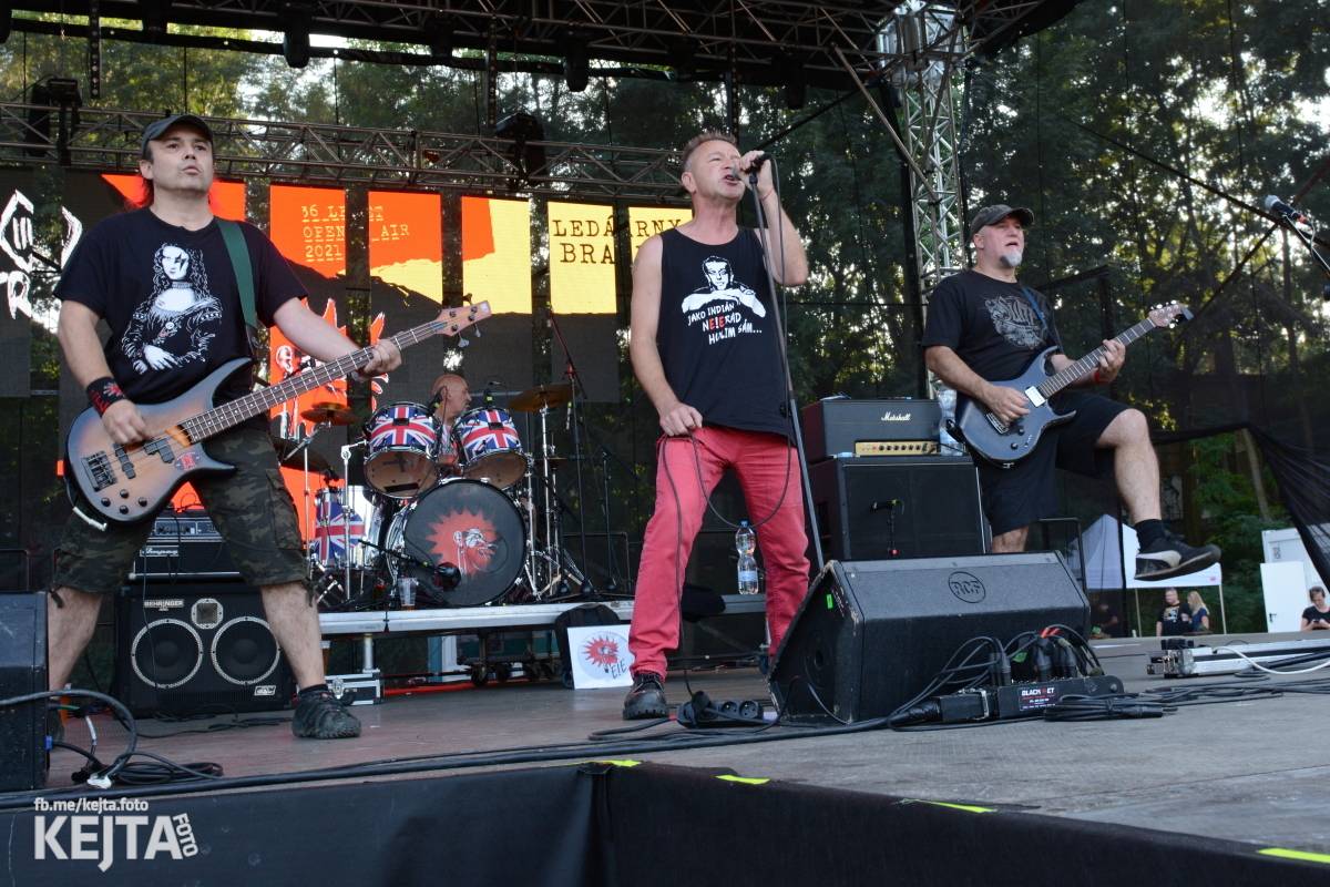 Festival Tří sester v Braníku zakončili koncerty Trautenberk, E!E nebo De Bill Heads