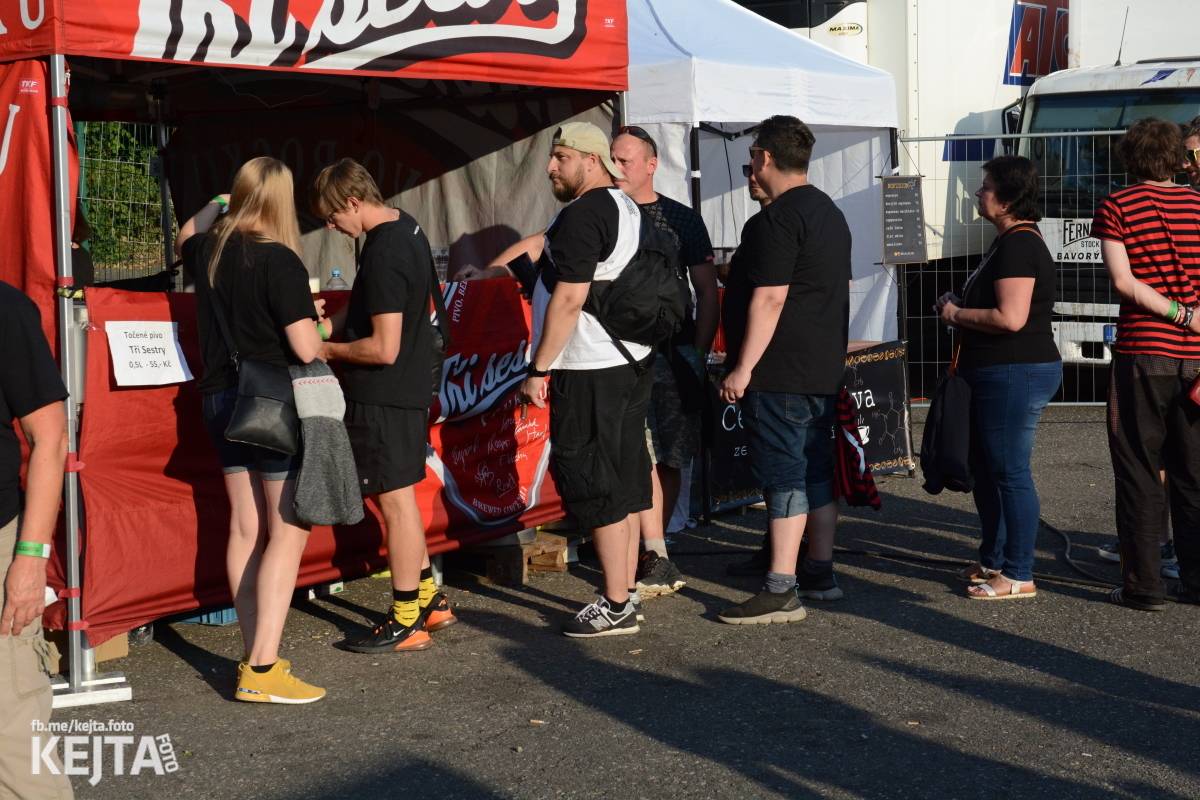 Festival Tří sester v Braníku zakončili koncerty Trautenberk, E!E nebo De Bill Heads