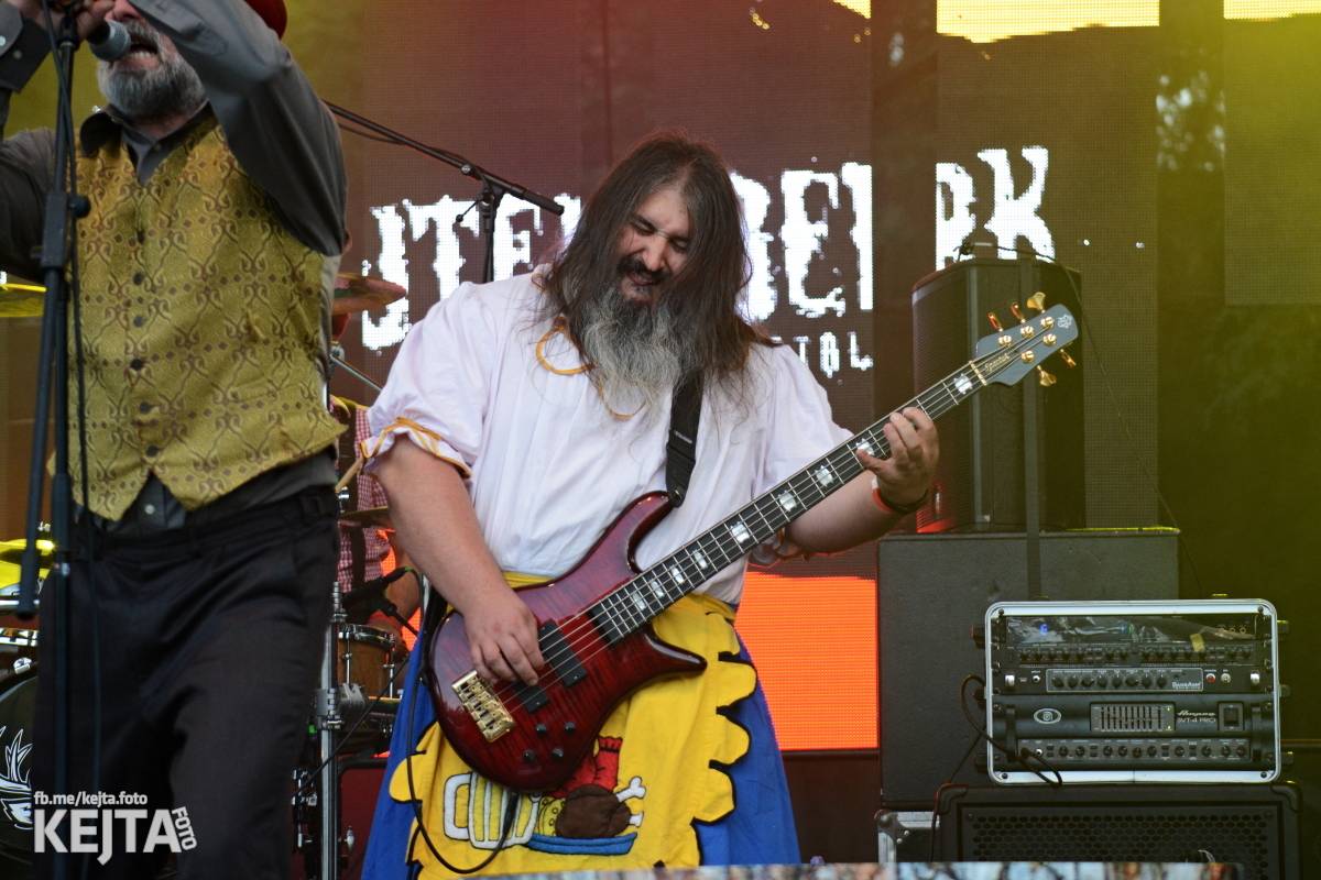 Festival Tří sester v Braníku zakončili koncerty Trautenberk, E!E nebo De Bill Heads