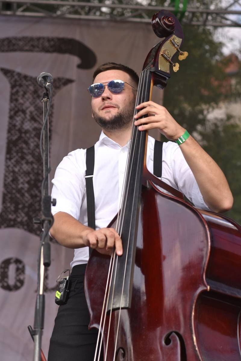 Jeleni si do Přibyslavi pozvali své přátele. Na festivalu jim zahráli Kateřina Marie Tichá i Mirai