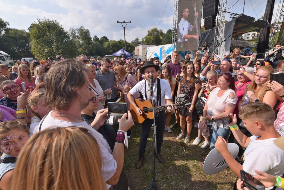 Jeleni si do Přibyslavi pozvali své přátele. Na festivalu jim zahráli Kateřina Marie Tichá i Mirai