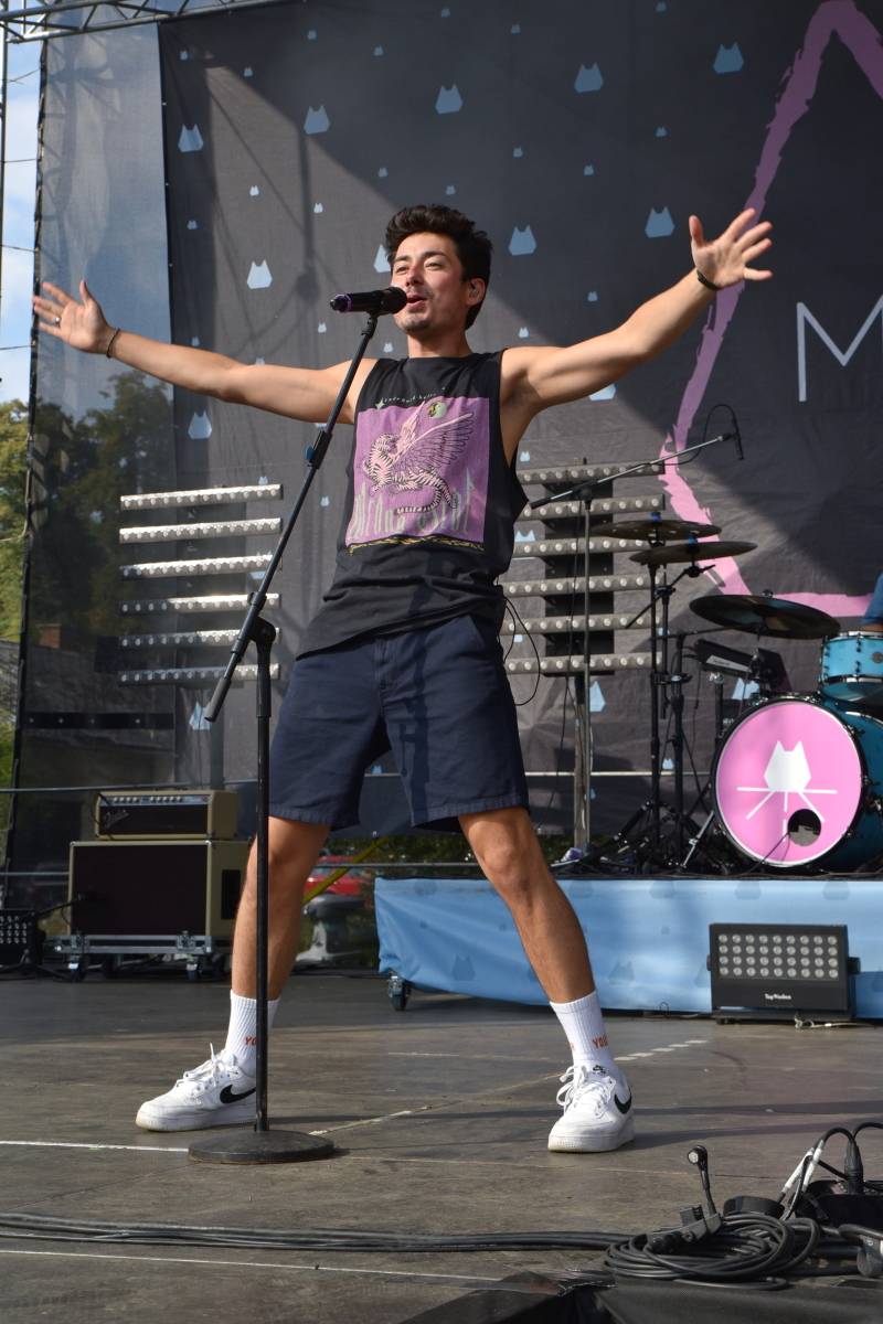 Jeleni si do Přibyslavi pozvali své přátele. Na festivalu jim zahráli Kateřina Marie Tichá i Mirai