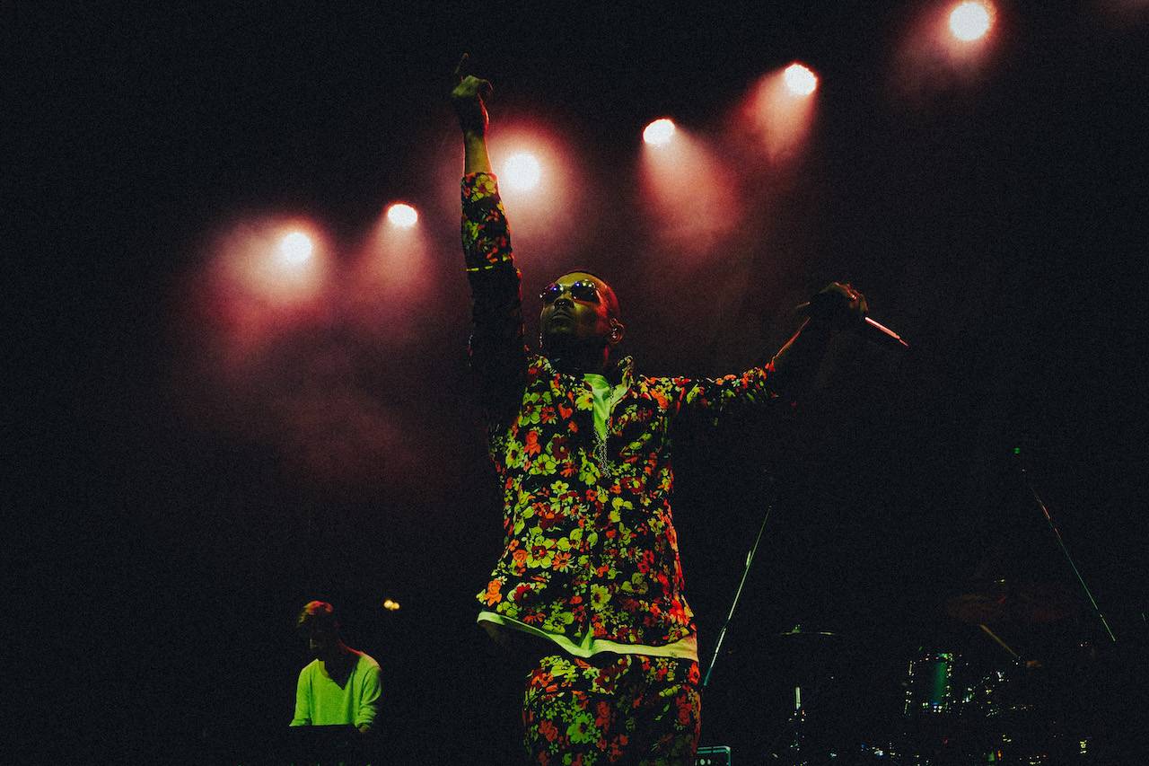 Ben Cristovao si do Ledáren přivezl několik hostů, zazpíval si s Miraiem Navrátilem nebo Adamem Mišíkem