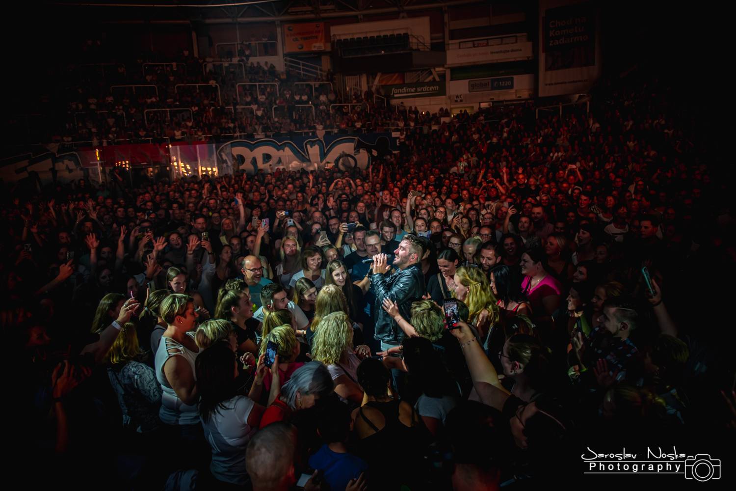 Restart Tour Marka Ztraceného v Brně málem zbouralo halu