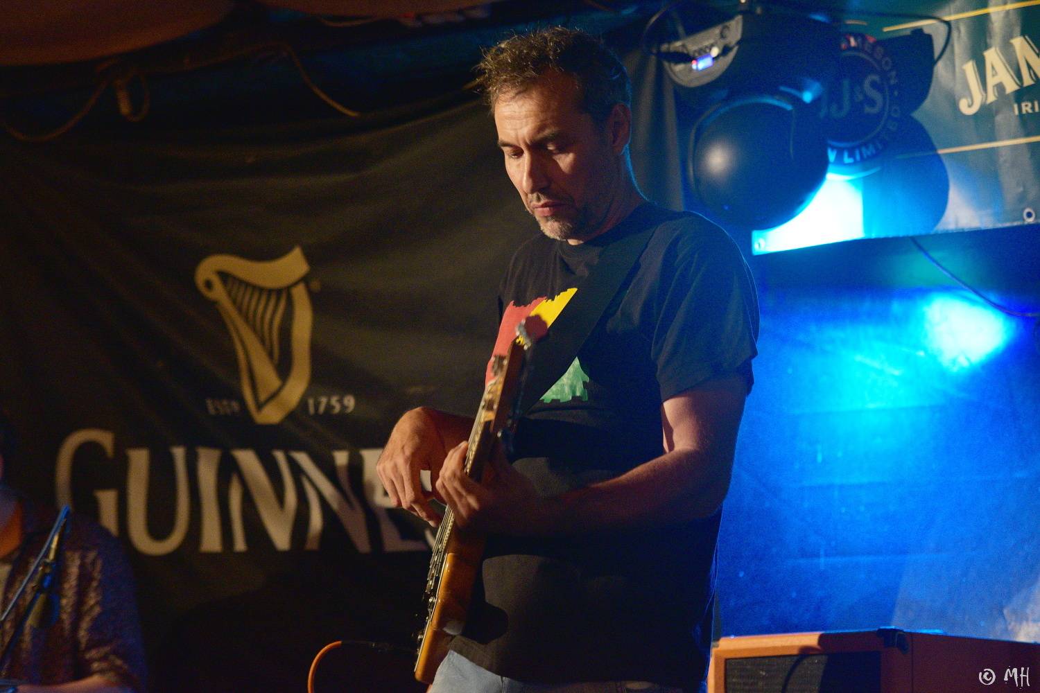 Švihadlo se svým reggae roztančilo Zach's Pub