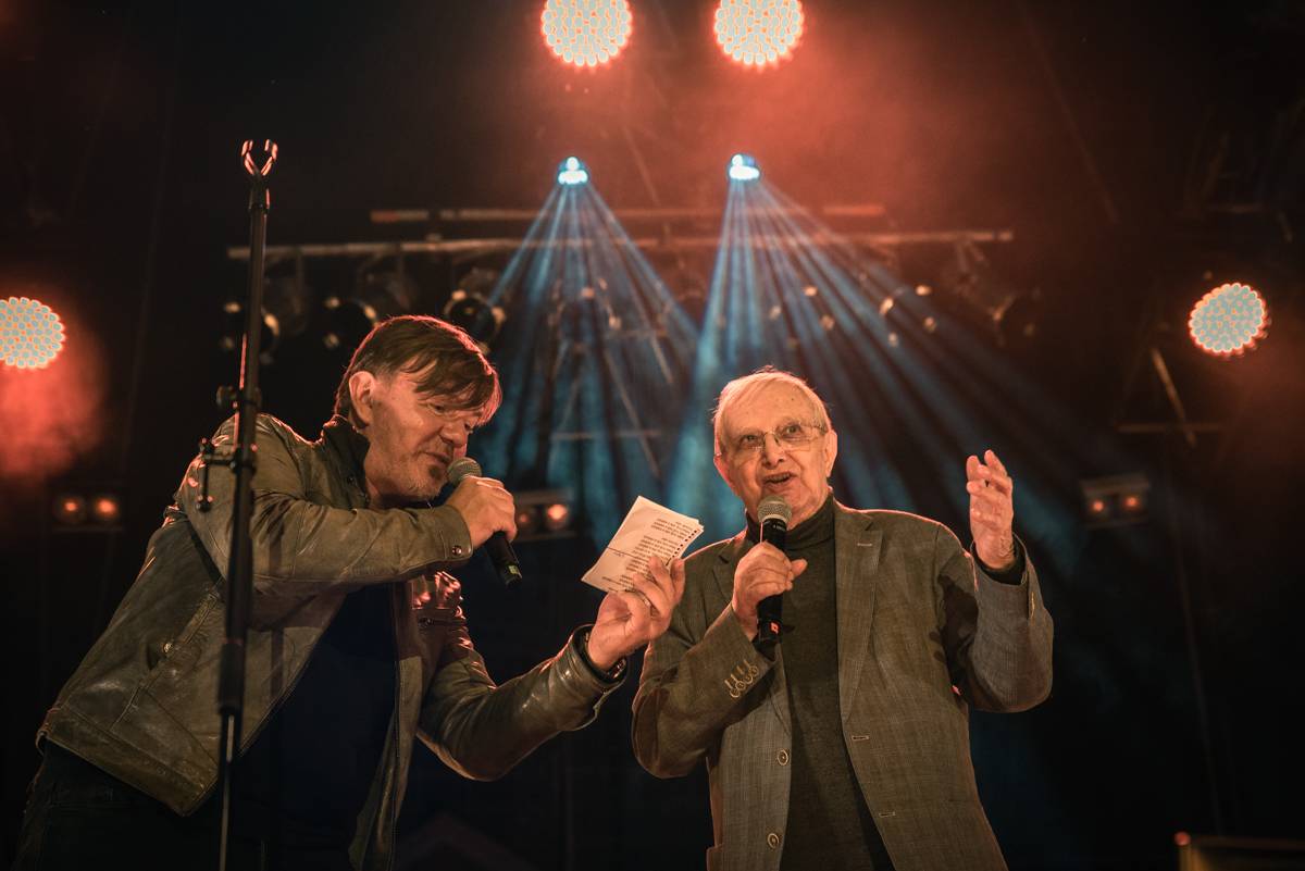 Miro Žbirka, Lenny, Jiří Suchý a další zavzpomínali na Metronome Warm Up na Ivana Krále