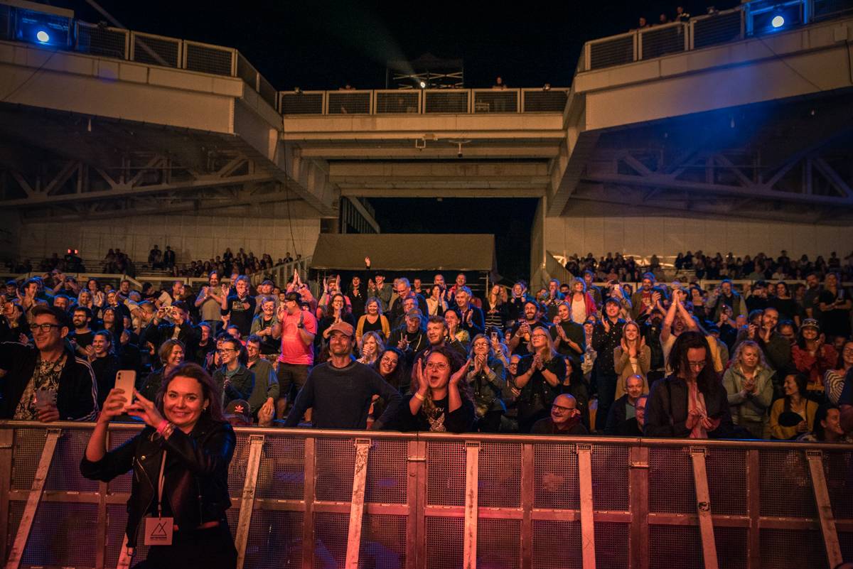 Miro Žbirka, Lenny, Jiří Suchý a další zavzpomínali na Metronome Warm Up na Ivana Krále