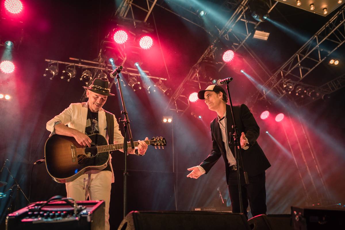 Miro Žbirka, Lenny, Jiří Suchý a další zavzpomínali na Metronome Warm Up na Ivana Krále