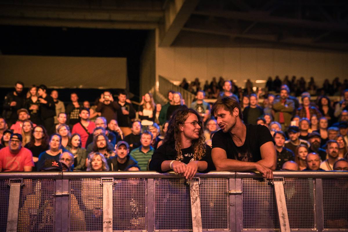 Miro Žbirka, Lenny, Jiří Suchý a další zavzpomínali na Metronome Warm Up na Ivana Krále