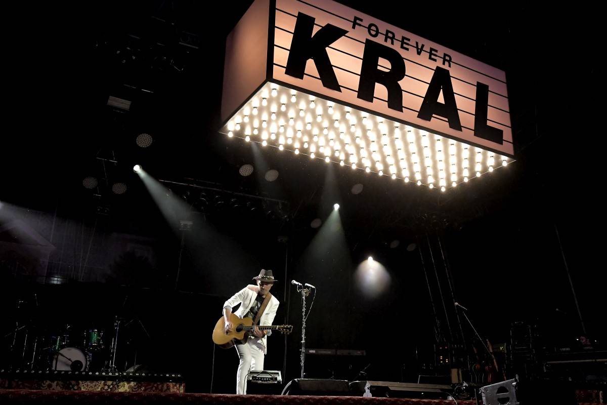 Metronome vzpomínal na Ivana Krále, jeho skladby zazpívali Miro Žbirka, Aneta Langerová nebo Lenka Dusilová