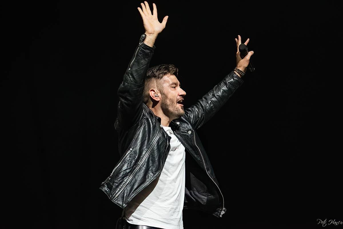 Marek Ztracený rozzářil O2 arenu, na pódium si pozval Martu Jandovou a Richarda Genzera