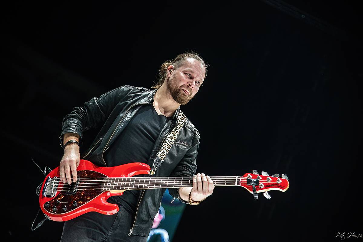 Marek Ztracený rozzářil O2 arenu, na pódium si pozval Martu Jandovou a Richarda Genzera