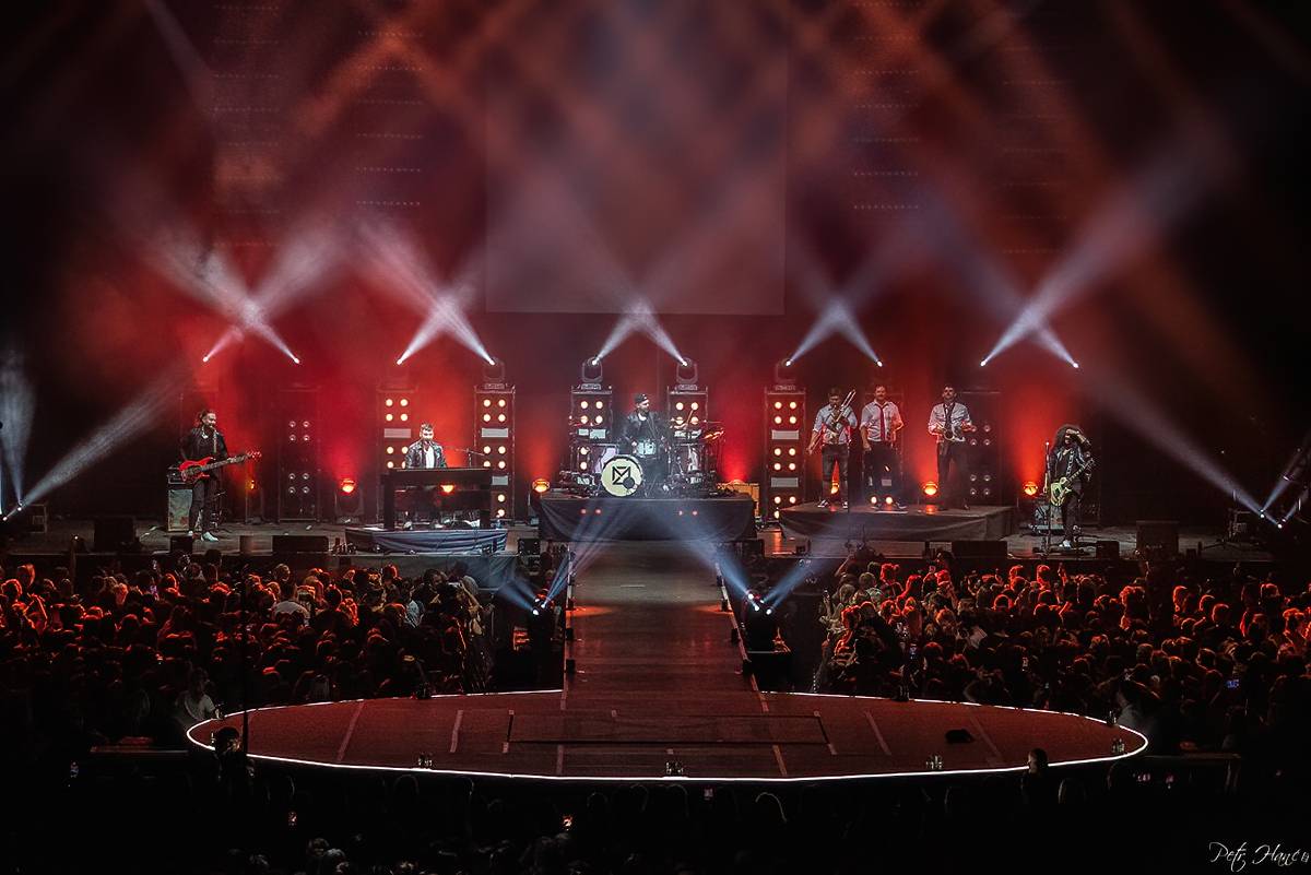 Marek Ztracený rozzářil O2 arenu, na pódium si pozval Martu Jandovou a Richarda Genzera