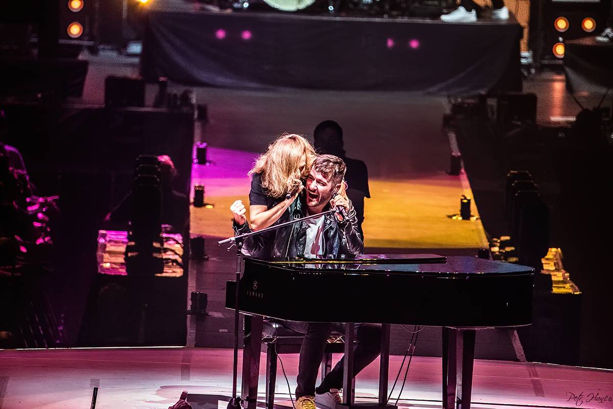 Marek Ztracený rozzářil O2 arenu, na pódium si pozval Martu Jandovou a Richarda Genzera