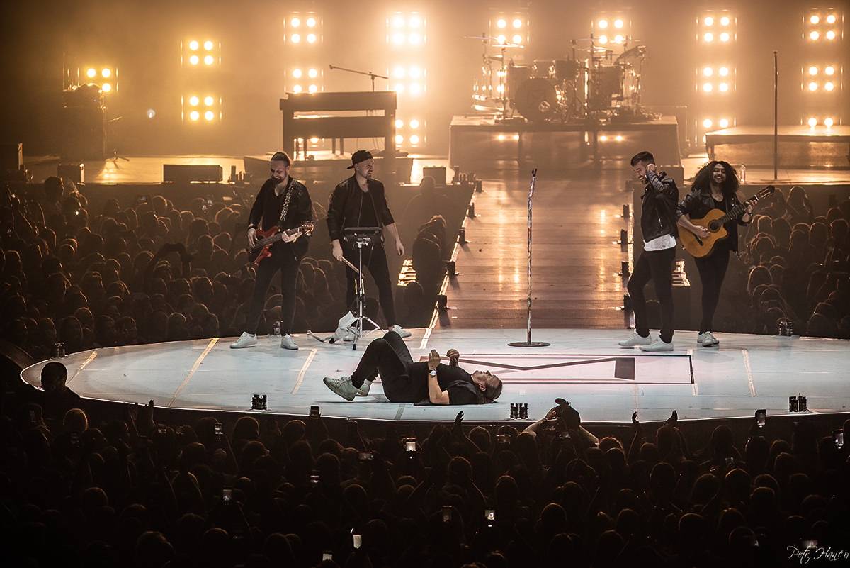 Marek Ztracený rozzářil O2 arenu, na pódium si pozval Martu Jandovou a Richarda Genzera