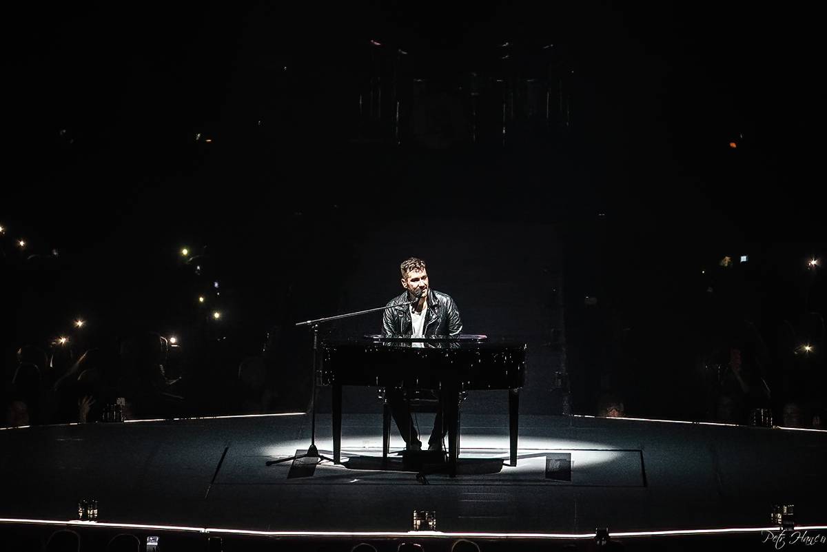 Marek Ztracený rozzářil O2 arenu, na pódium si pozval Martu Jandovou a Richarda Genzera