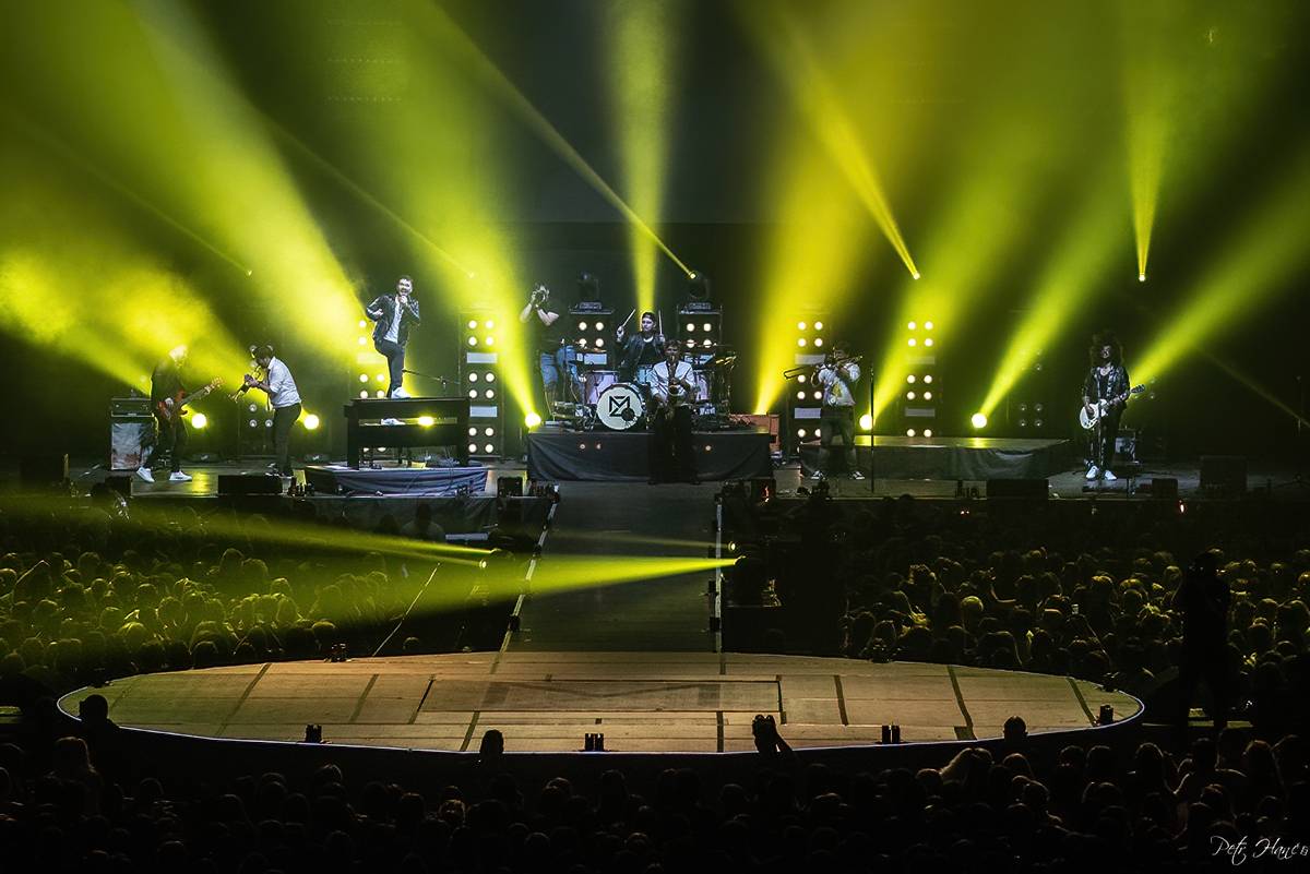 Marek Ztracený rozzářil O2 arenu, na pódium si pozval Martu Jandovou a Richarda Genzera