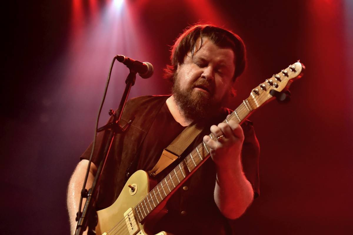 Bluesrockový kytarista Damon Fowler zahrál poprvé v Praze