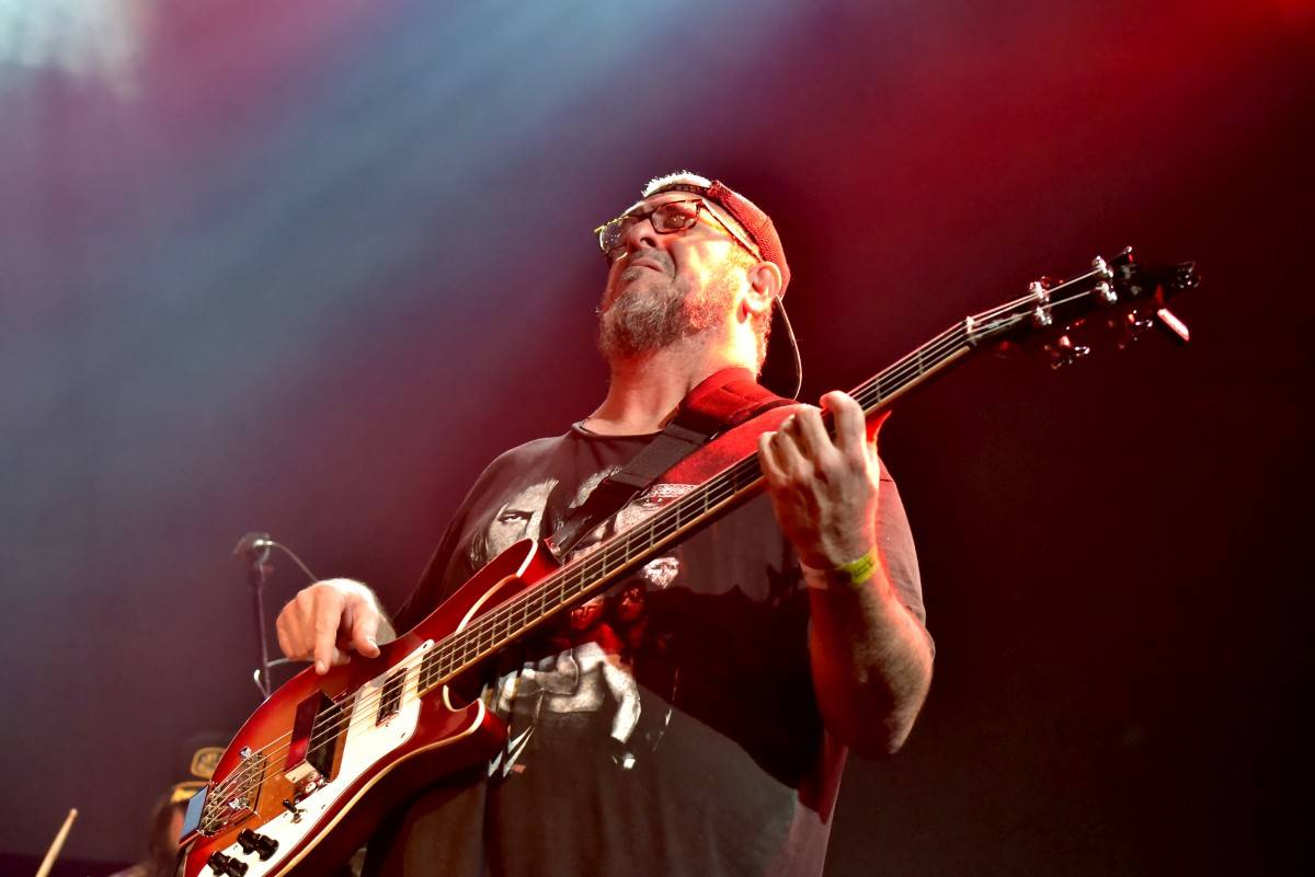 Bluesrockový kytarista Damon Fowler zahrál poprvé v Praze