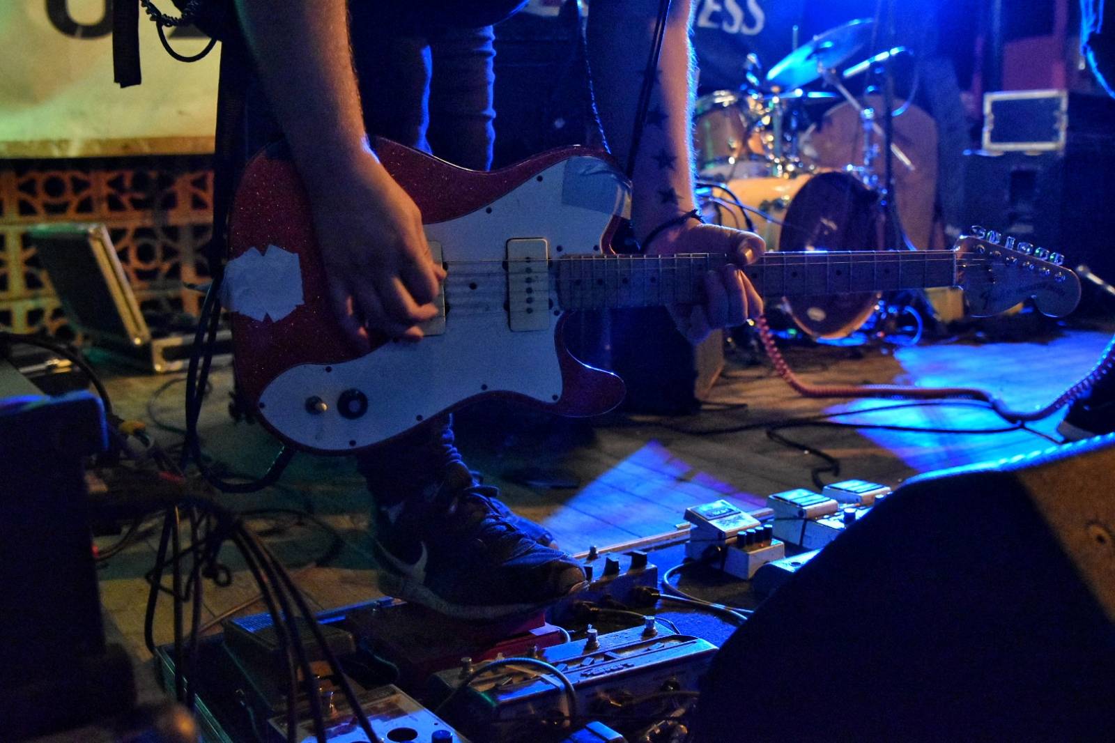 Vypsaná fiXa dorazila do Plzně, vzduchem létaly vlasy, boty i oblečení